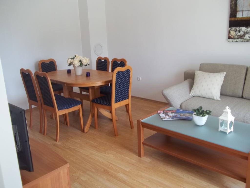 Apartments Ljubas Opatija Quarto foto