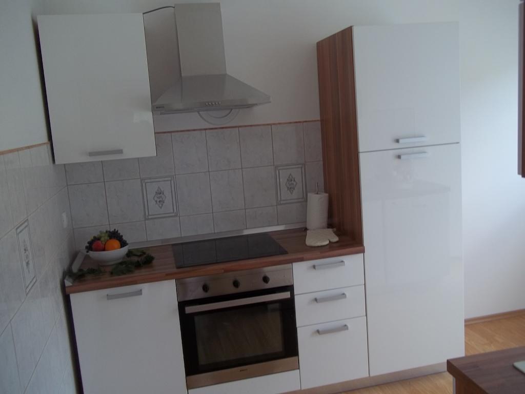 Apartments Ljubas Opatija Quarto foto
